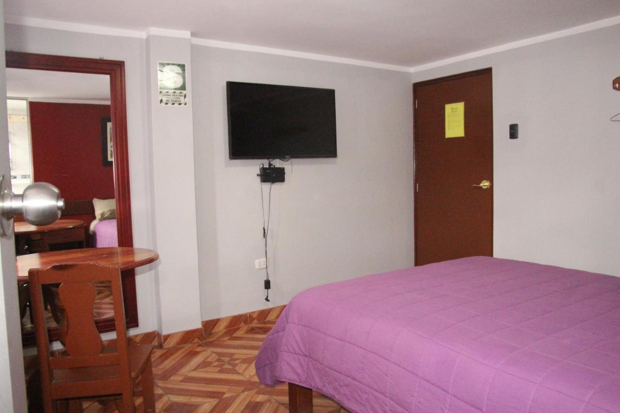Hostal Florencia Уарас Экстерьер фото